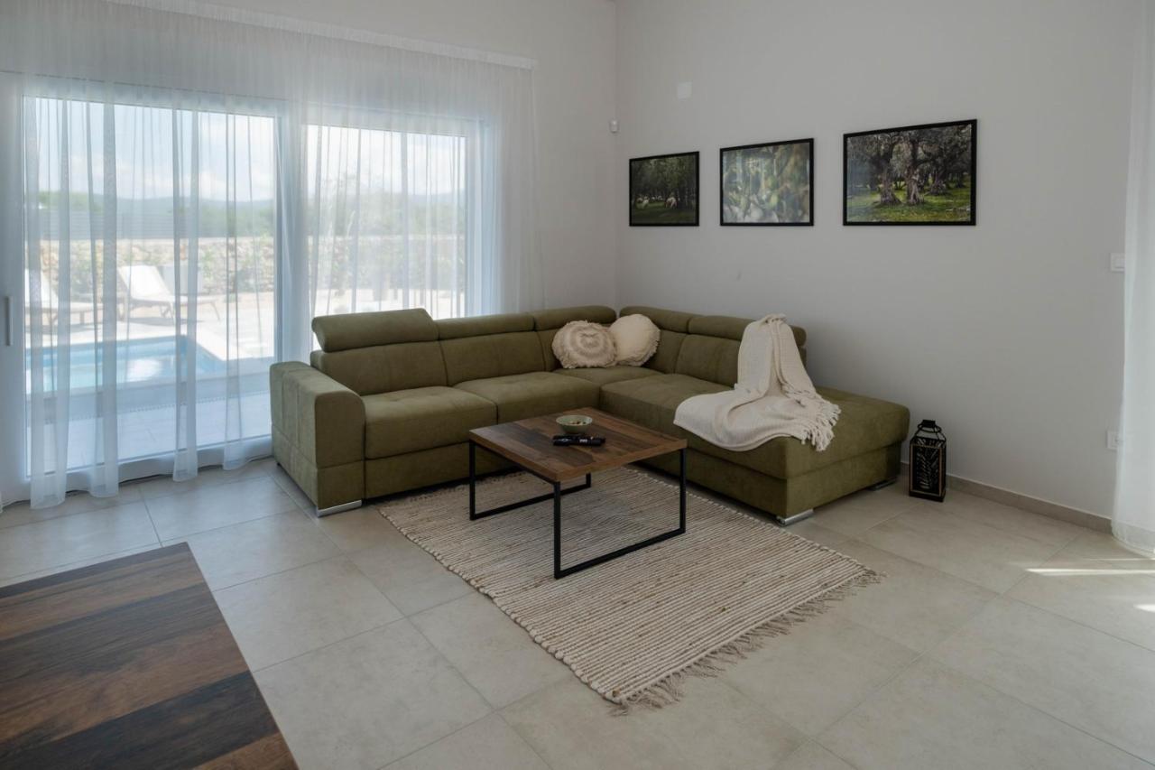 Muraj Villa Monika מראה חיצוני תמונה